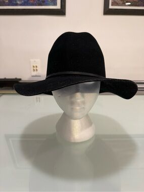 NWT Aritzia Wilfred Cecile Black Wool Felt Wide Brim Fedora Hat S/M